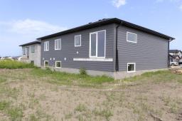 84 Sterling Crescent, Steinbach, MB R5G3E5 Photo 47
