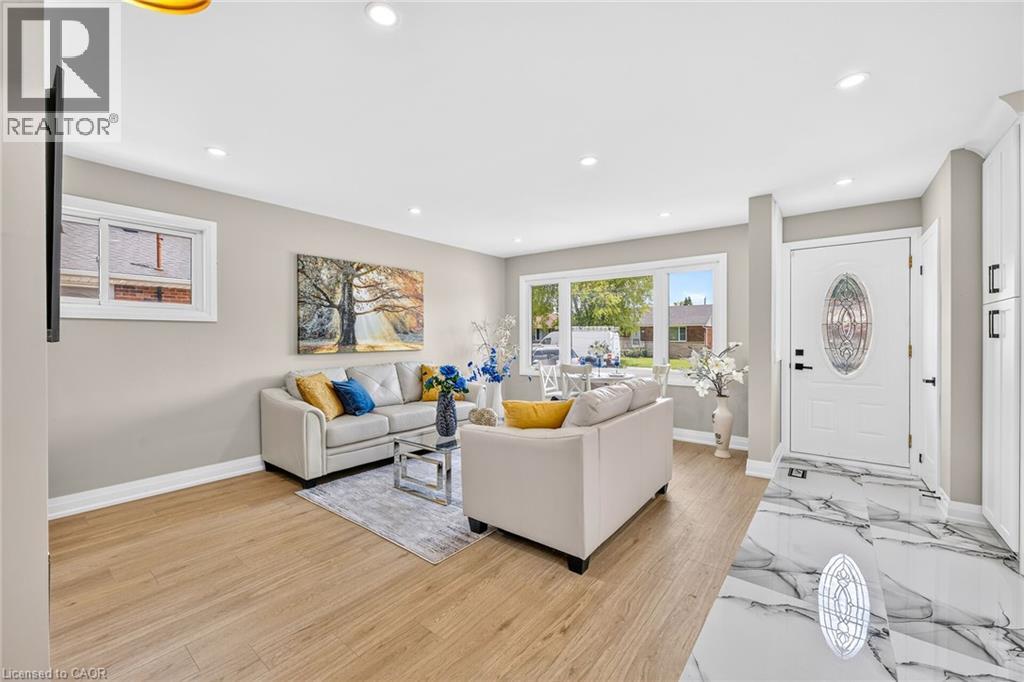 150 HOWARD Avenue - 10