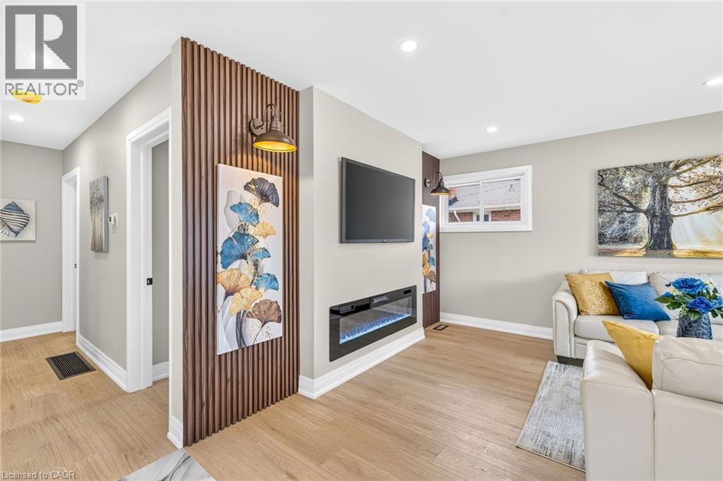 150 HOWARD Avenue - 13
