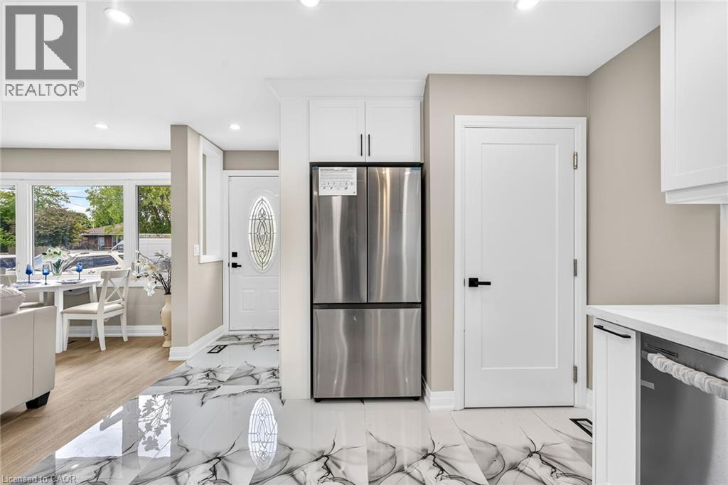 150 HOWARD Avenue - 14