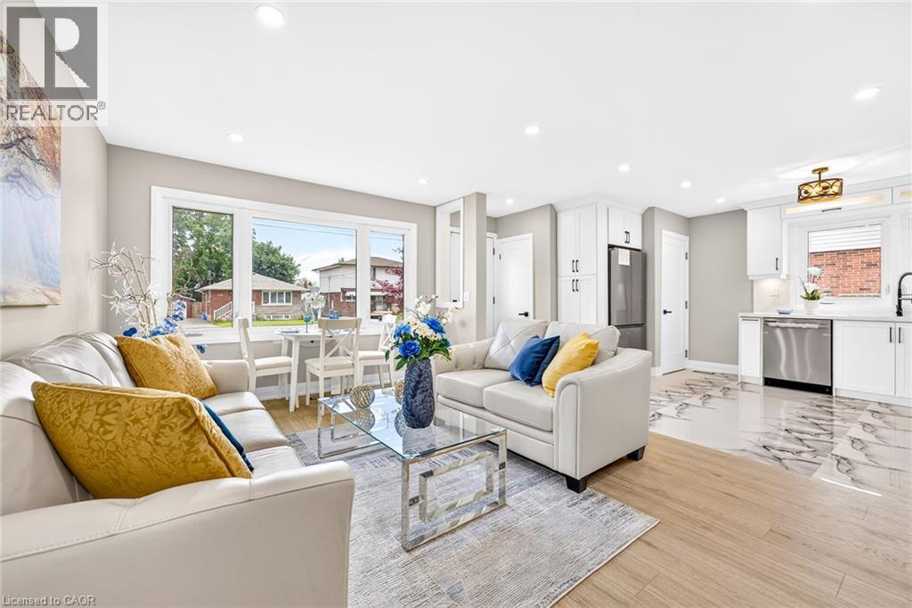 150 HOWARD Avenue - 16