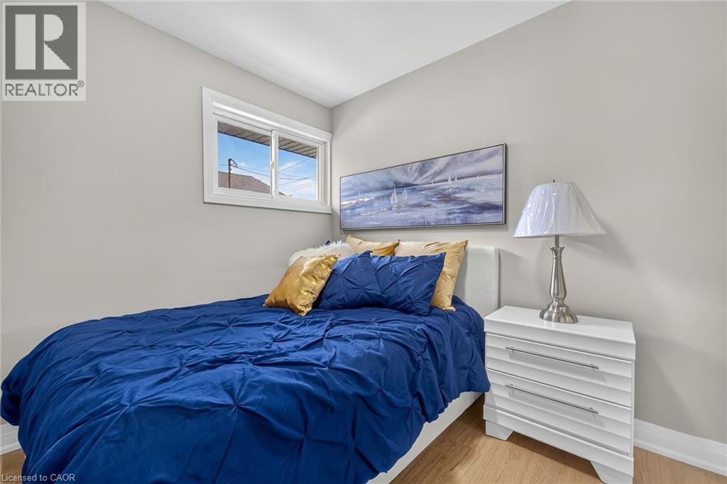150 HOWARD Avenue - 23