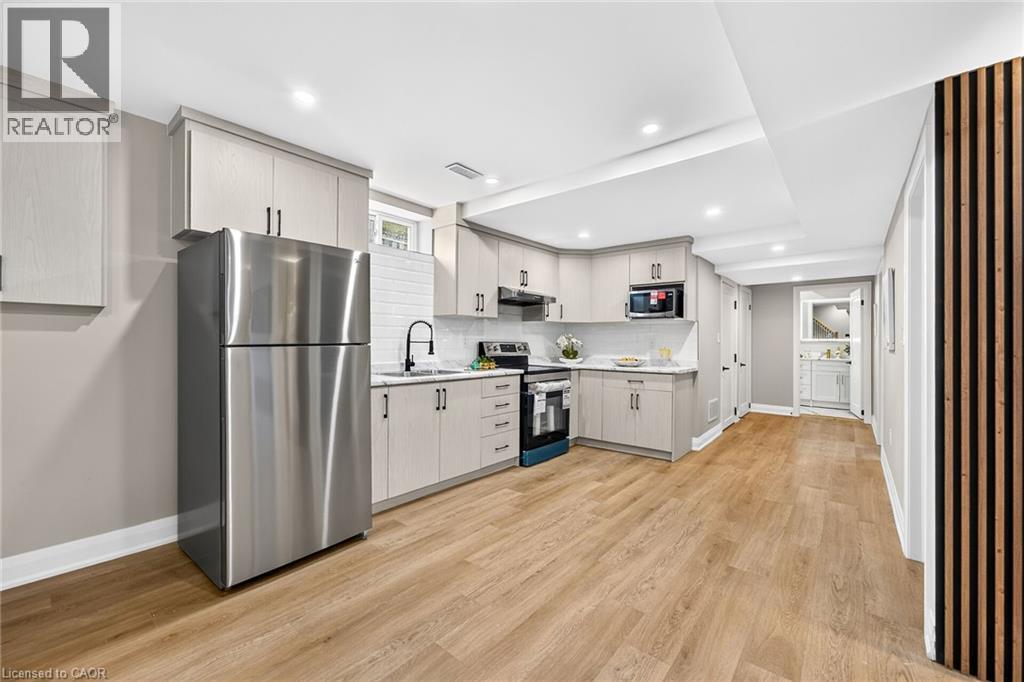 150 HOWARD Avenue - Image 29