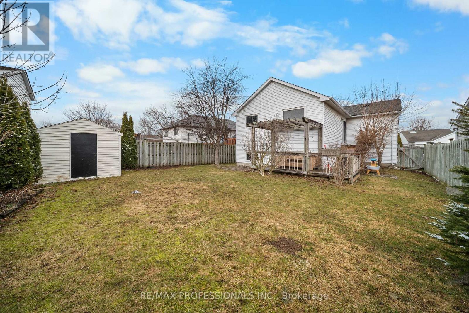 522 TRICO DRIVE - 22