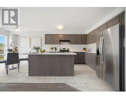 250 Esther Crescent, Thorold, ON L3B0H1 Photo 10