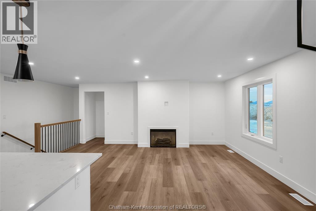 8 Cornerstone PLACE - 21