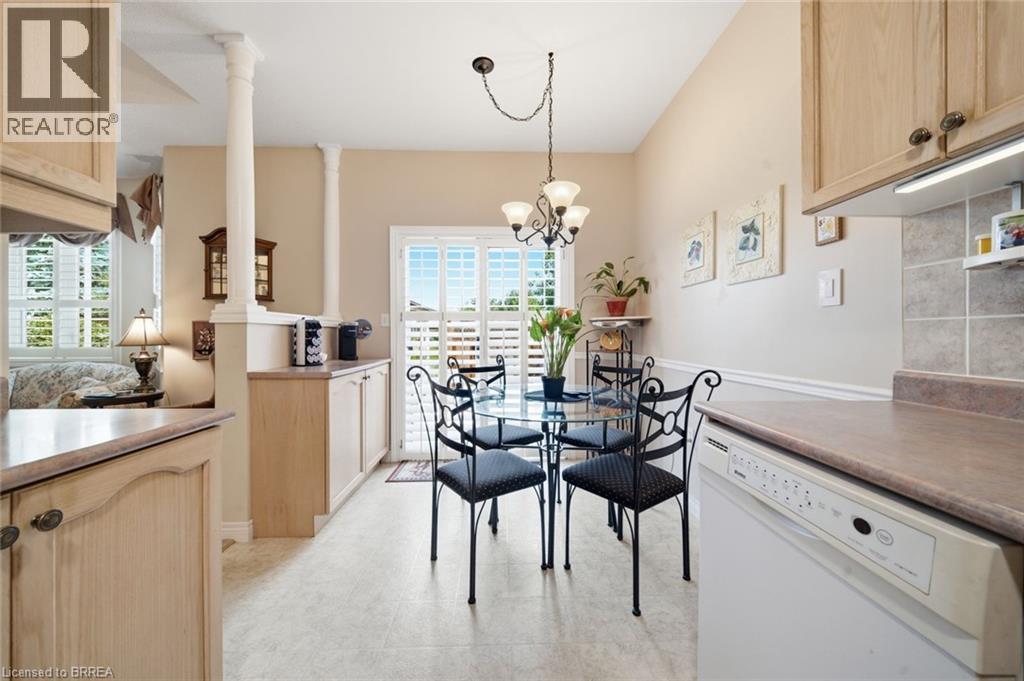 22 RIVEROAKS Drive - Image 11