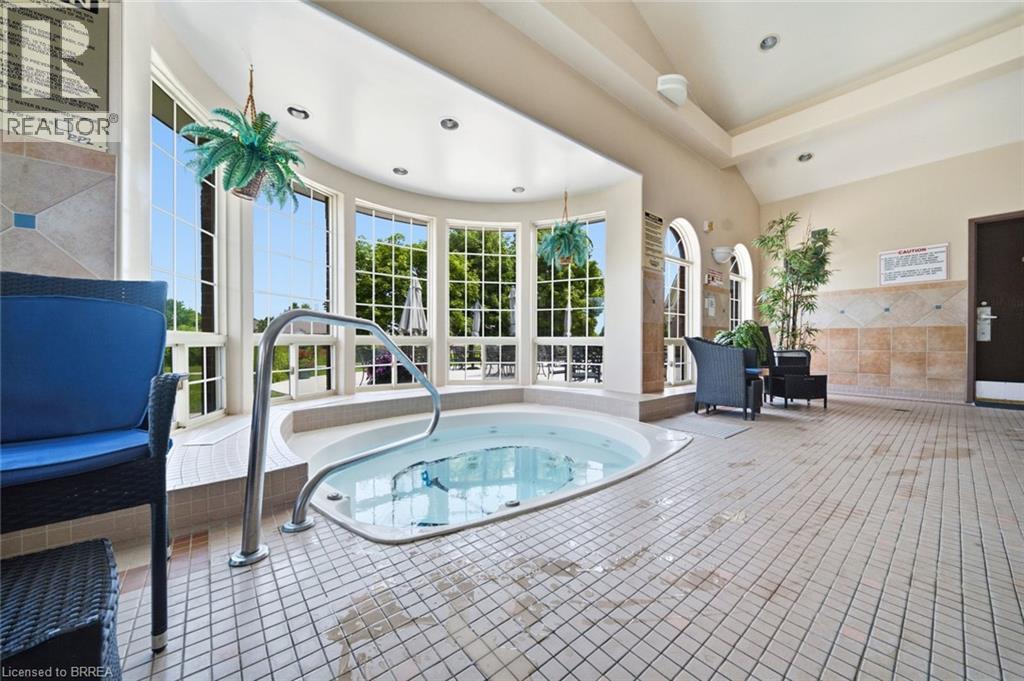 22 RIVEROAKS Drive - Image 35