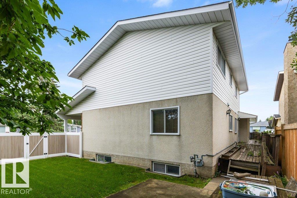 11113 173A AV NW - 45
