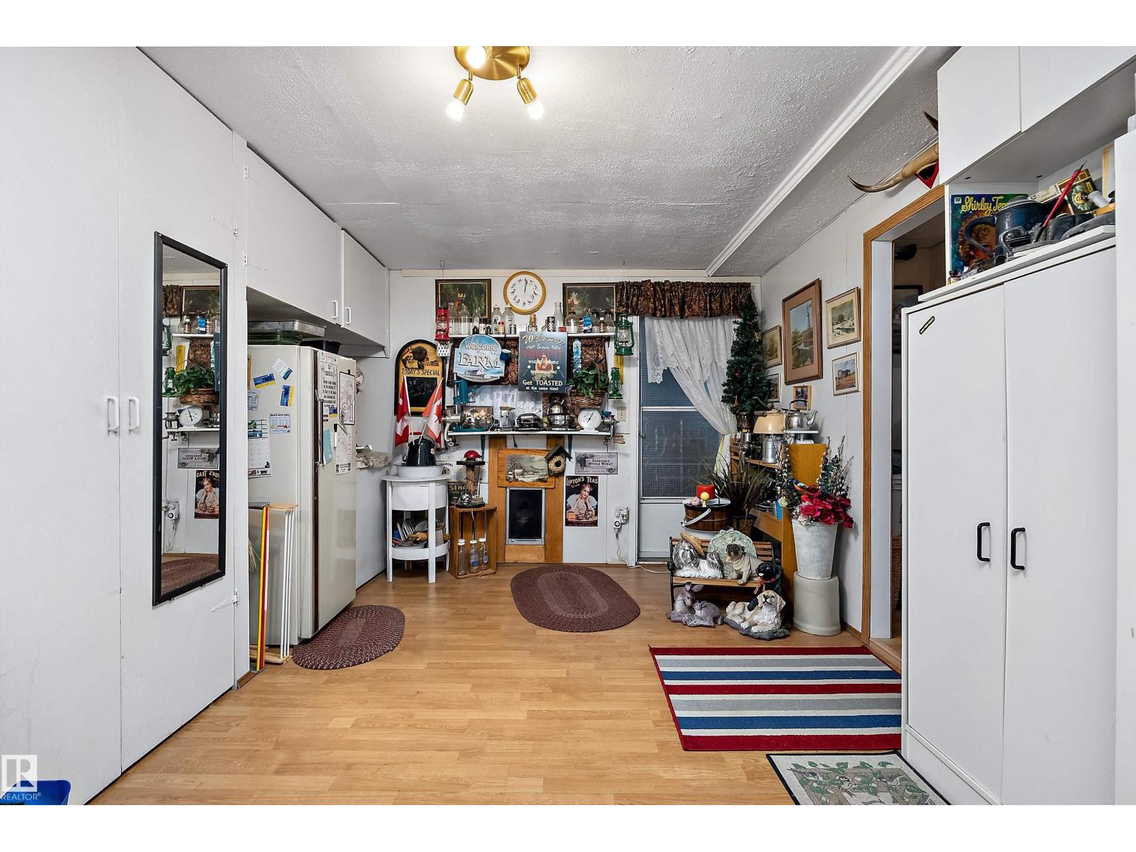 1001 45 ST ST - 2