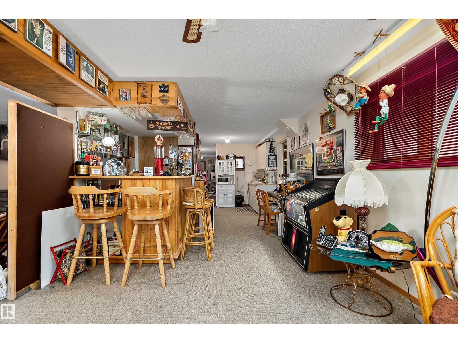1001 45 ST ST - 28