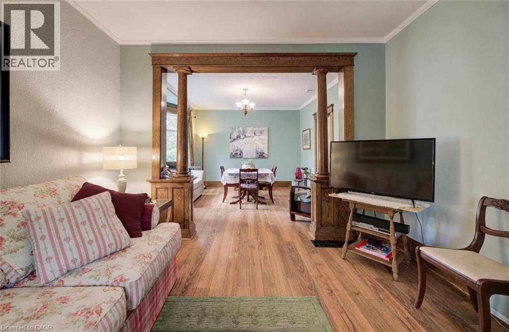 46 ELLEN Street W - 17
