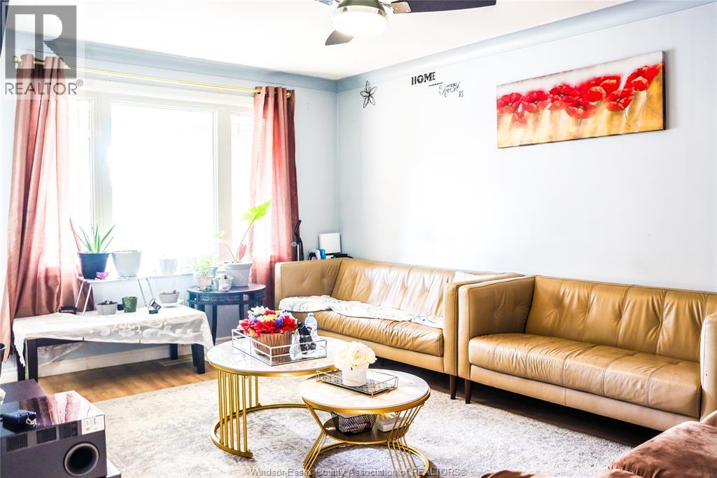 2732 ARMSTRONG AVENUE - Image 11