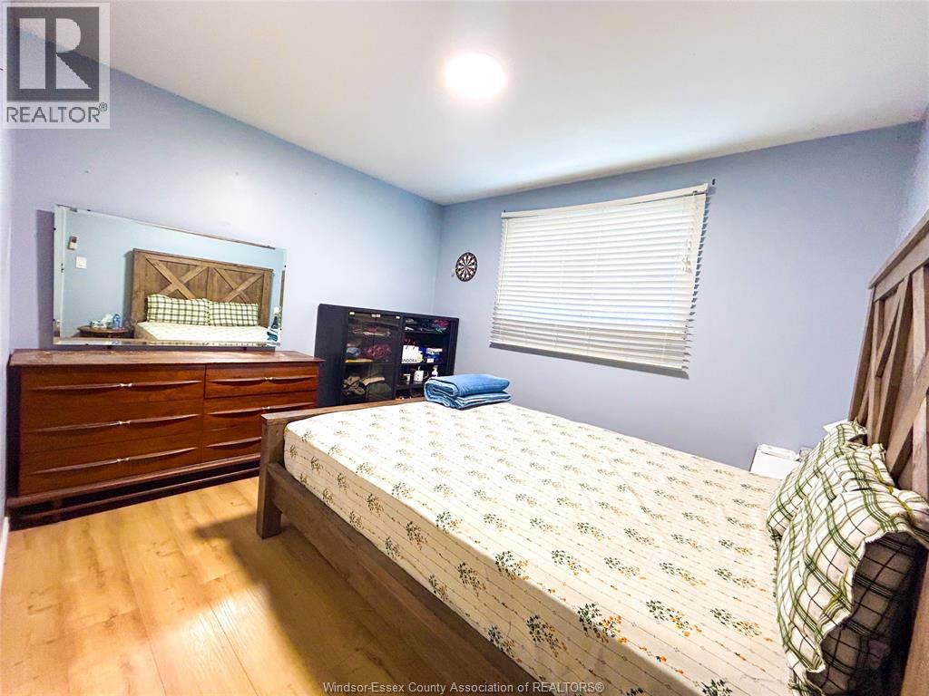 2732 ARMSTRONG AVENUE - Image 14