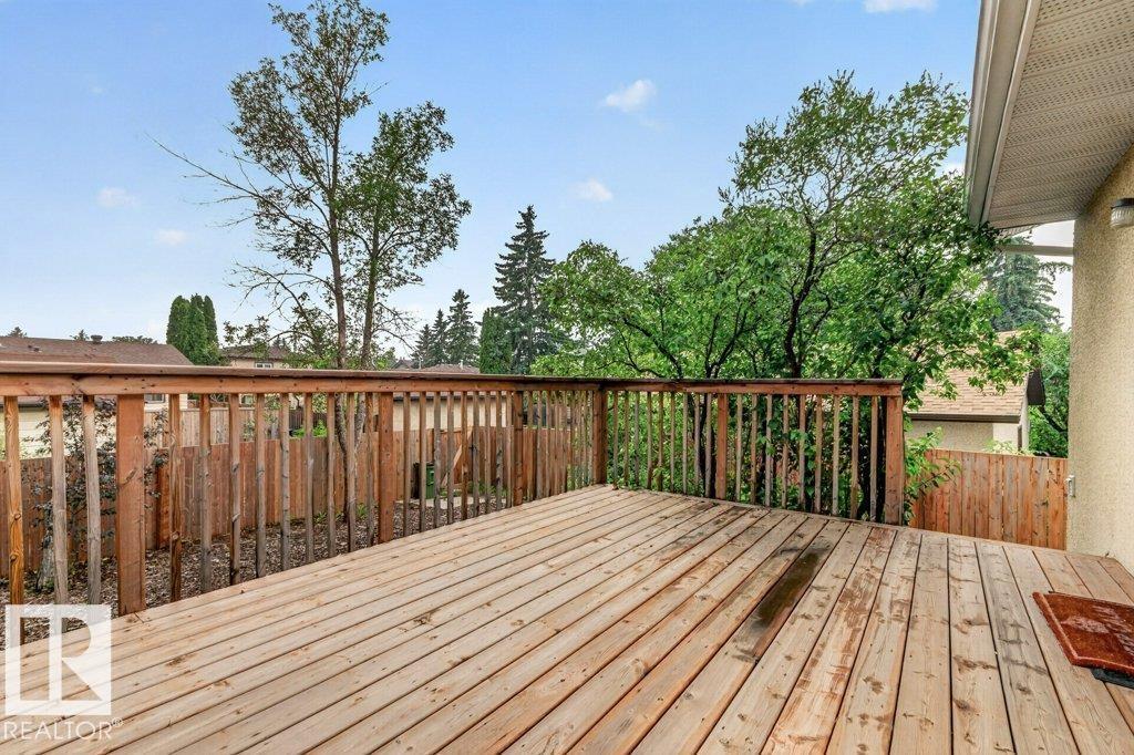 10423 33 AV NW - 35