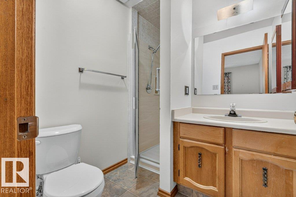 10423 33 AV NW - 20