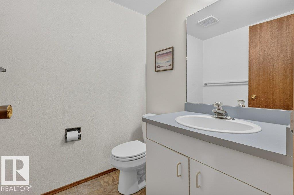 10423 33 AV NW - Image 30