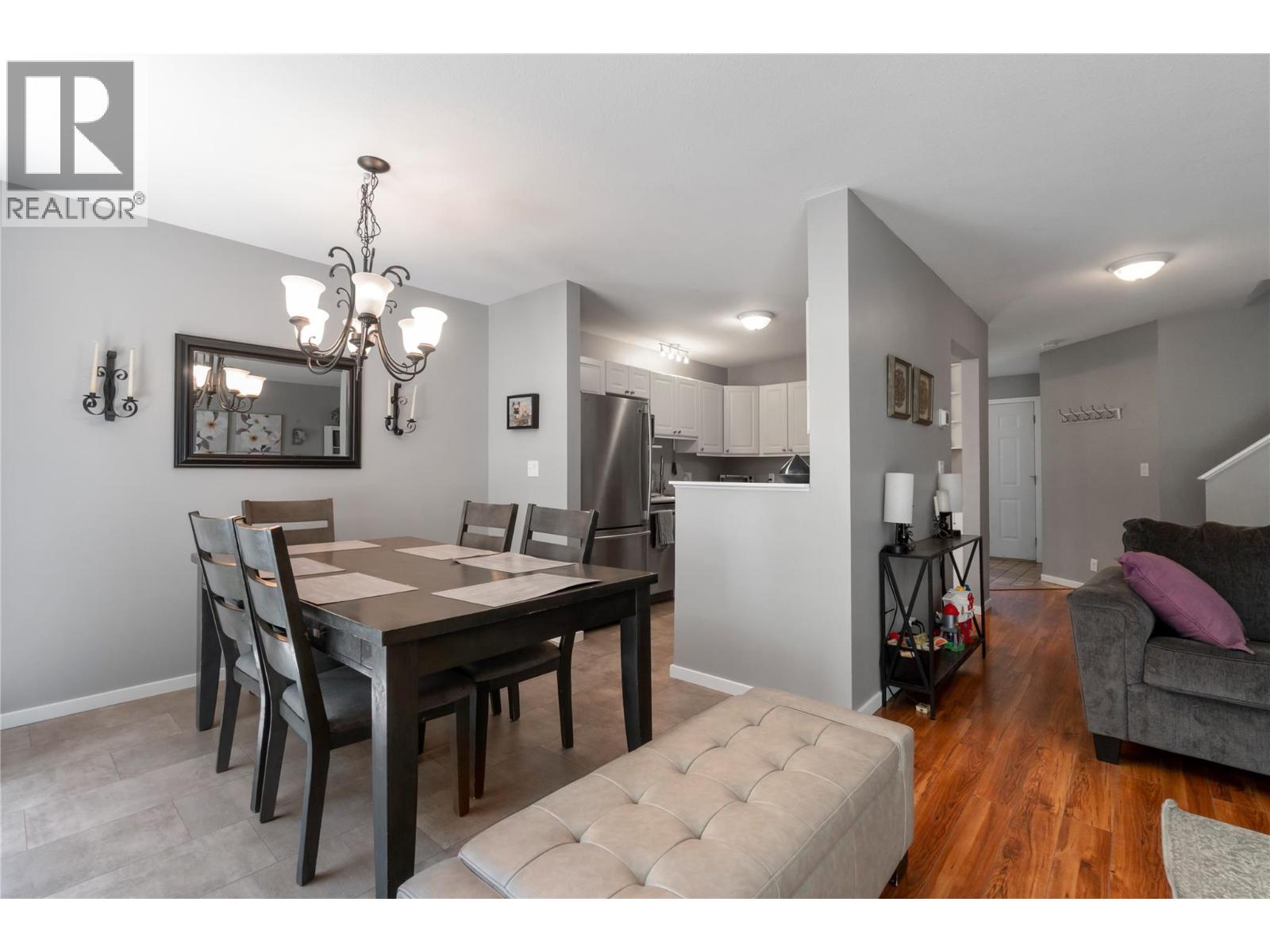 #2 2951 11th Avenue NE - 26