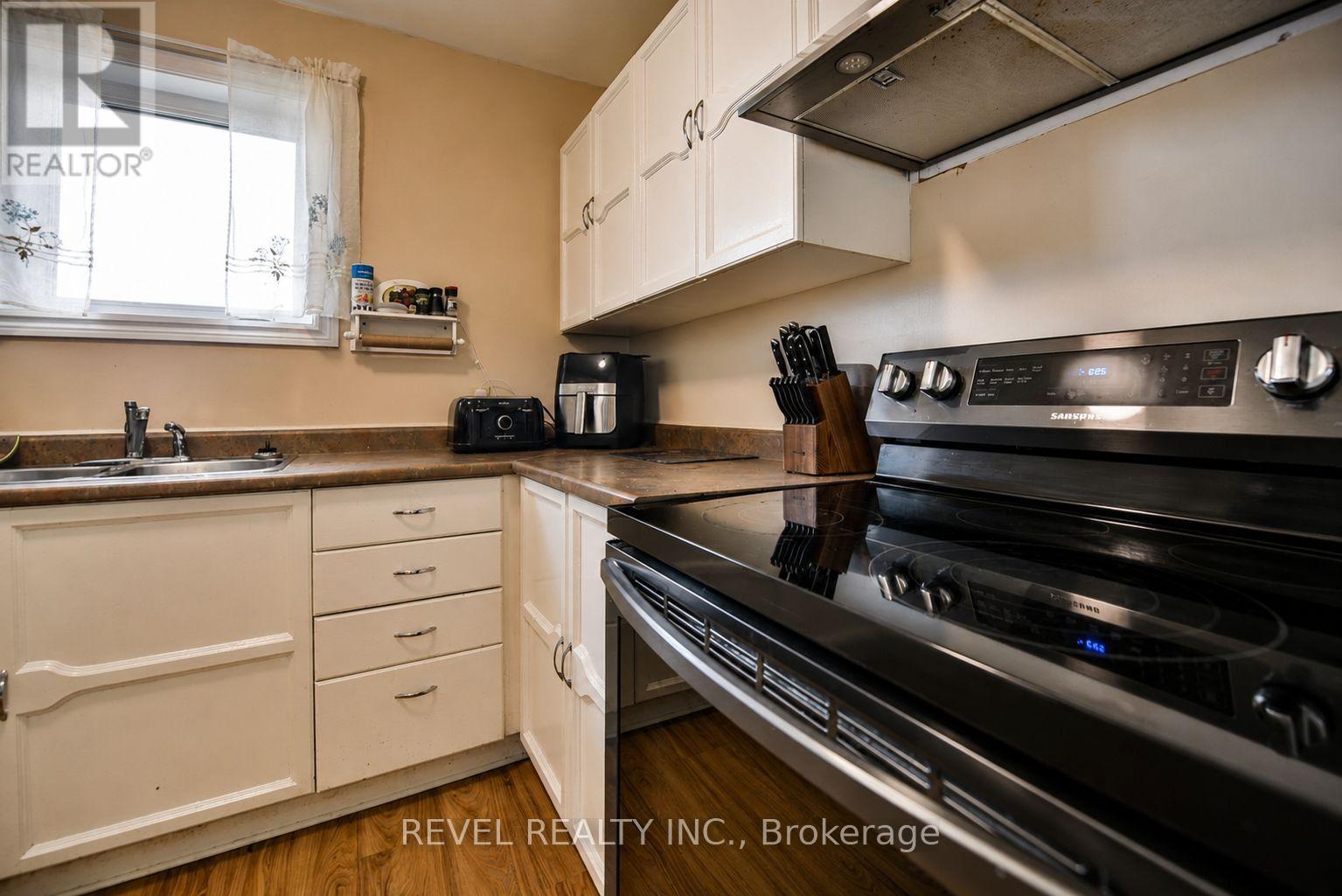 127 SPILLENAAR STREET - Image 12