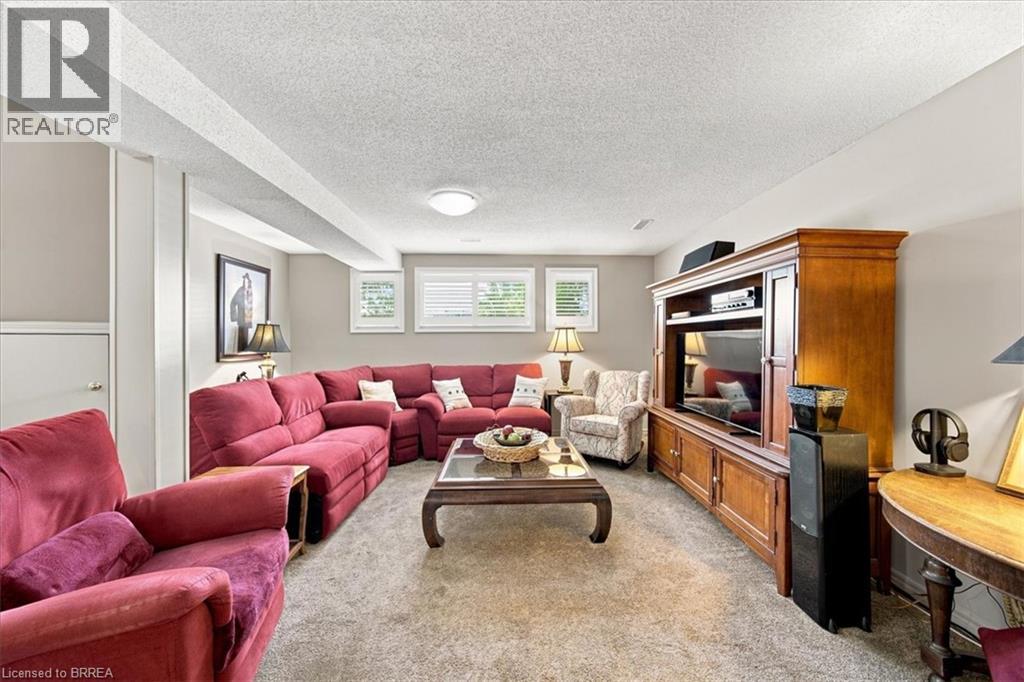 55 OLIVETREE Road - 26
