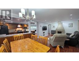 22 Woods Street thumbnail 14