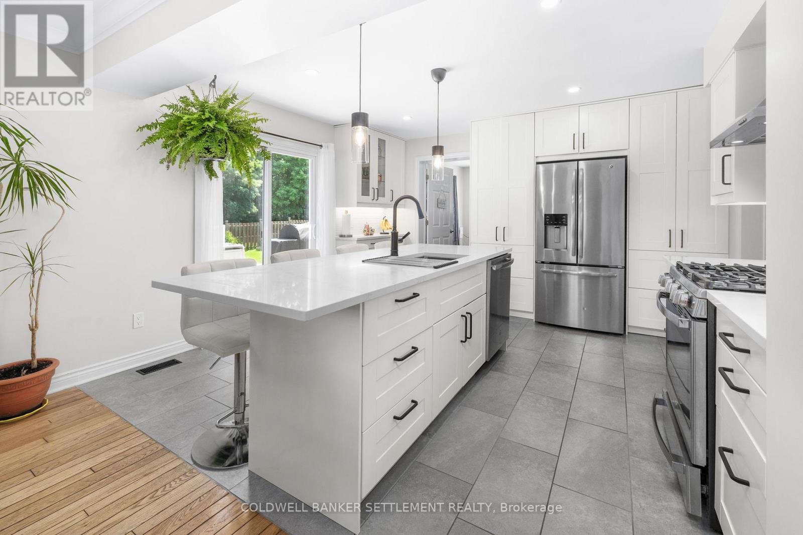 41 RIDEAU FERRY ROAD - Image 14