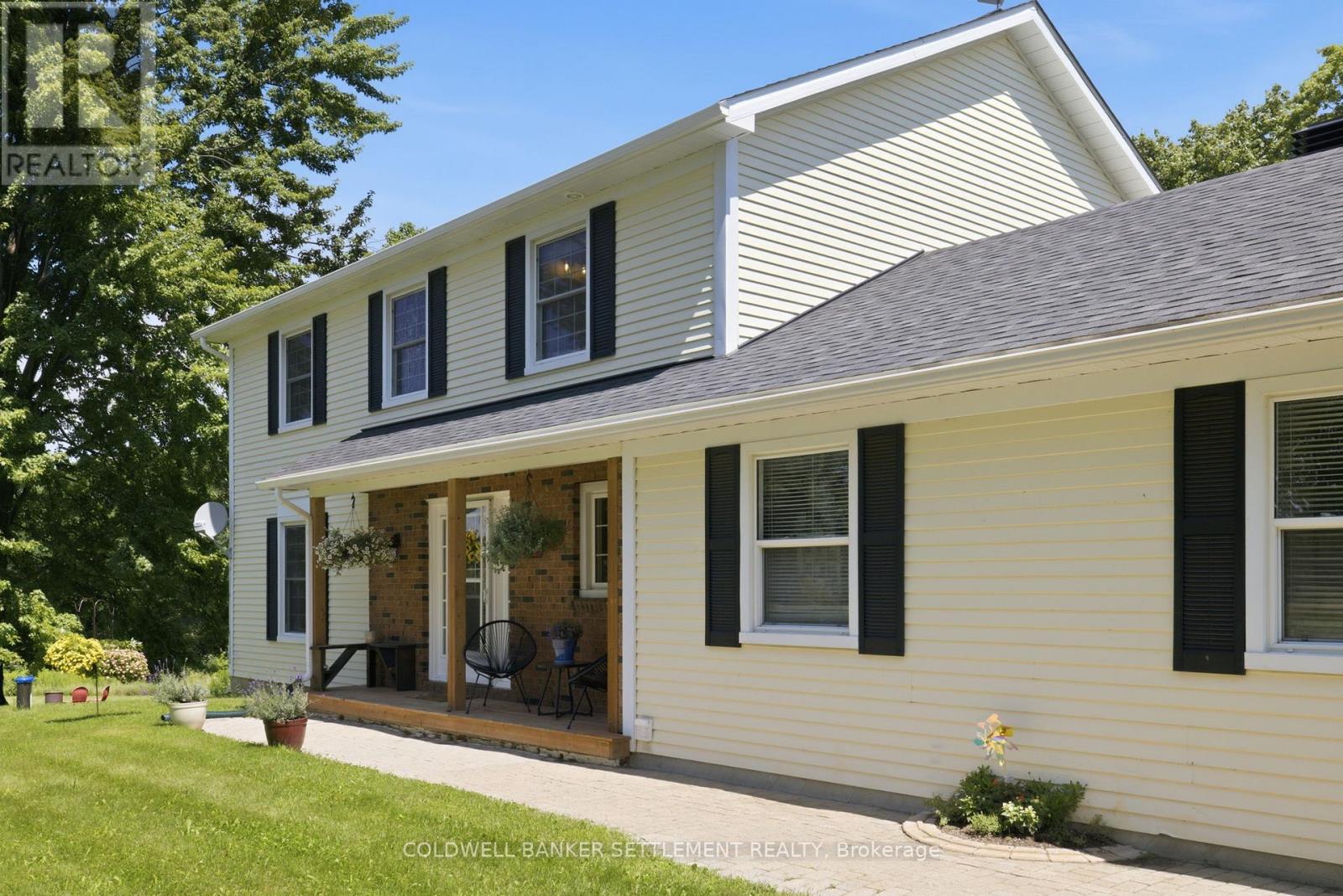 41 RIDEAU FERRY ROAD - 2