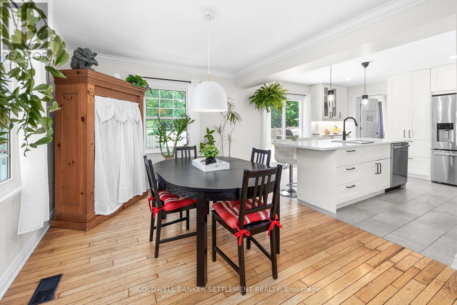 41 RIDEAU FERRY ROAD - Image 21