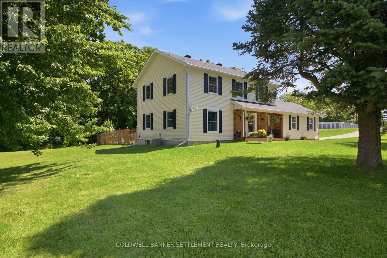 41 RIDEAU FERRY ROAD - 45
