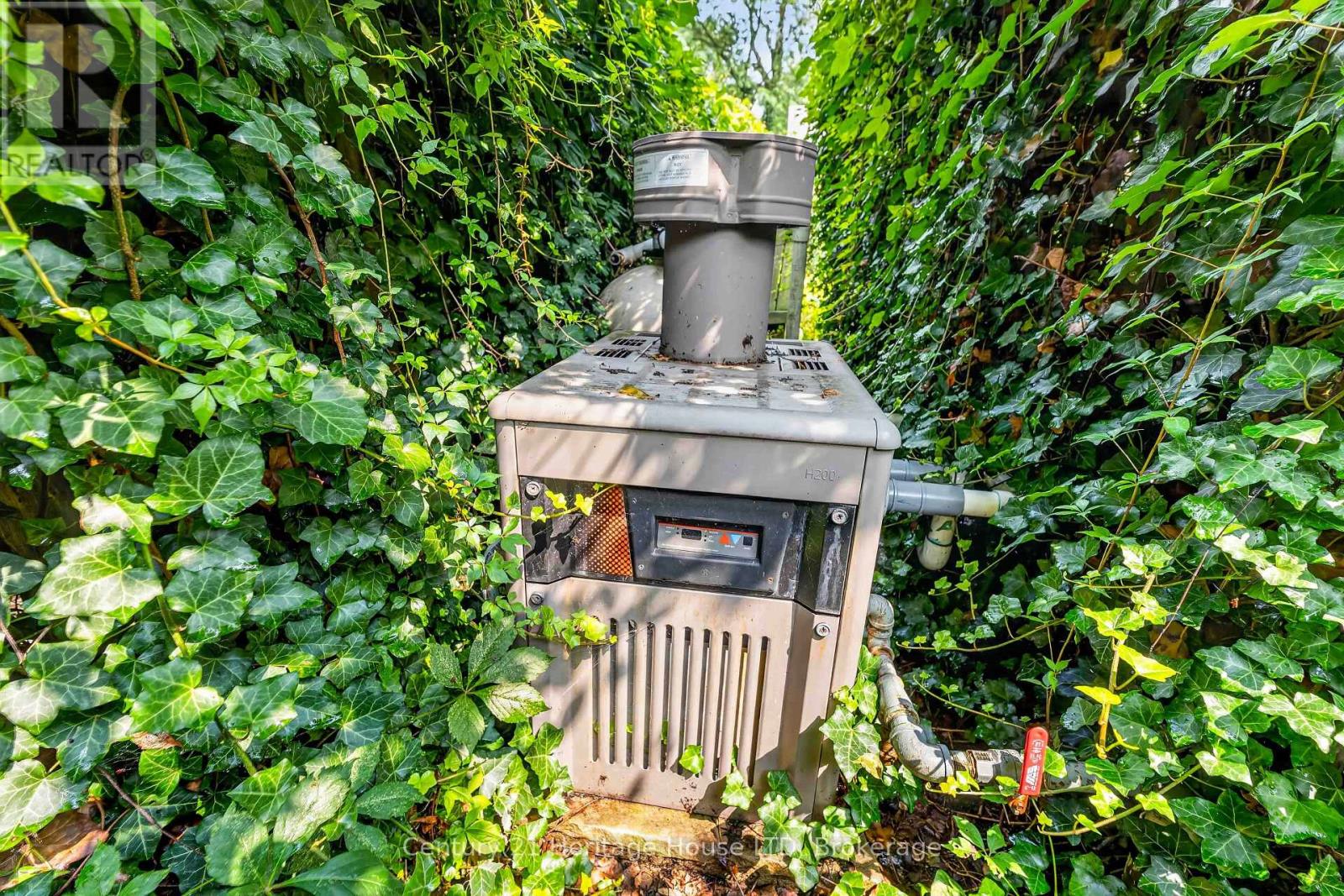 6254 GORE STREET - 28