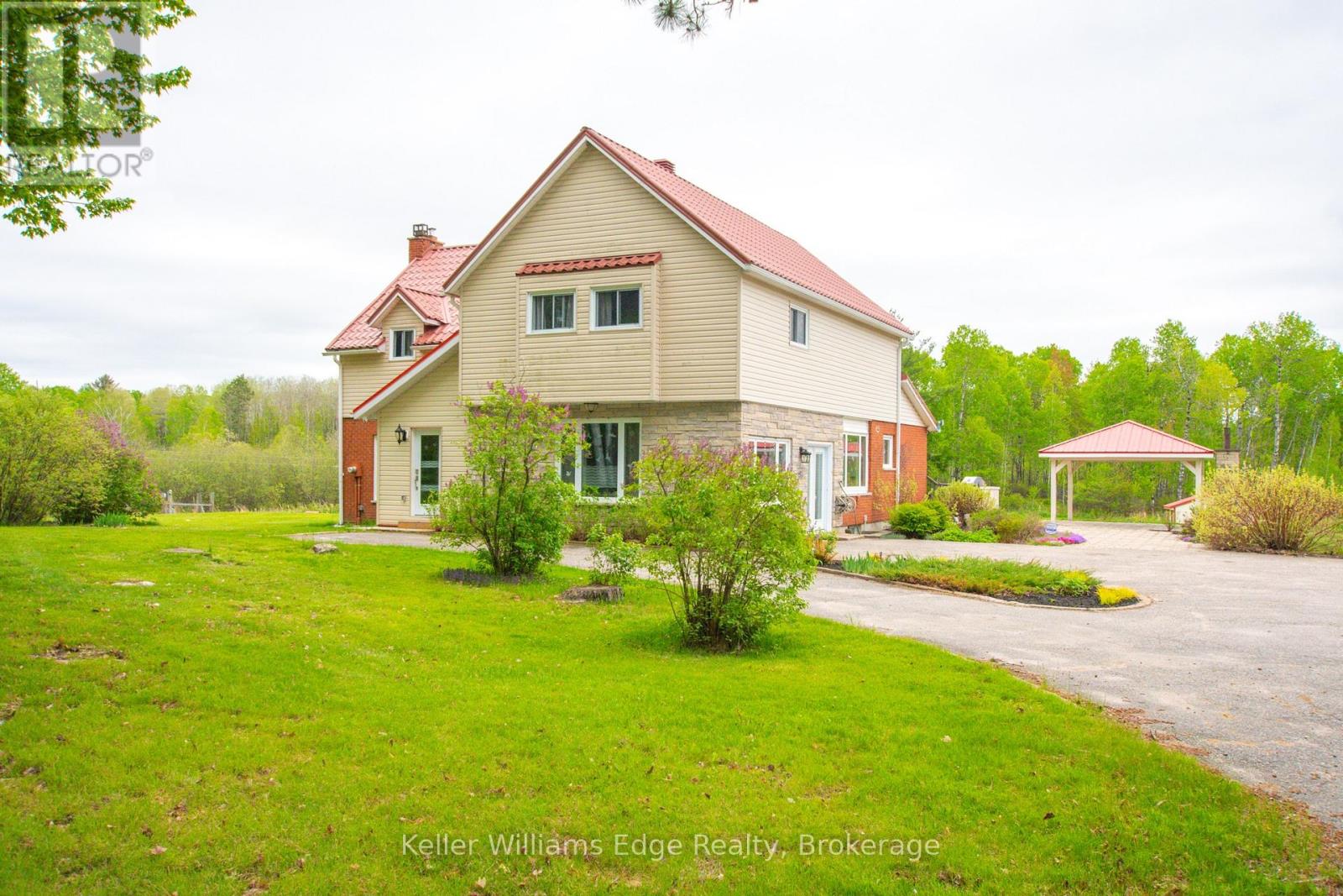 89 HILLS SIDING ROAD - 2