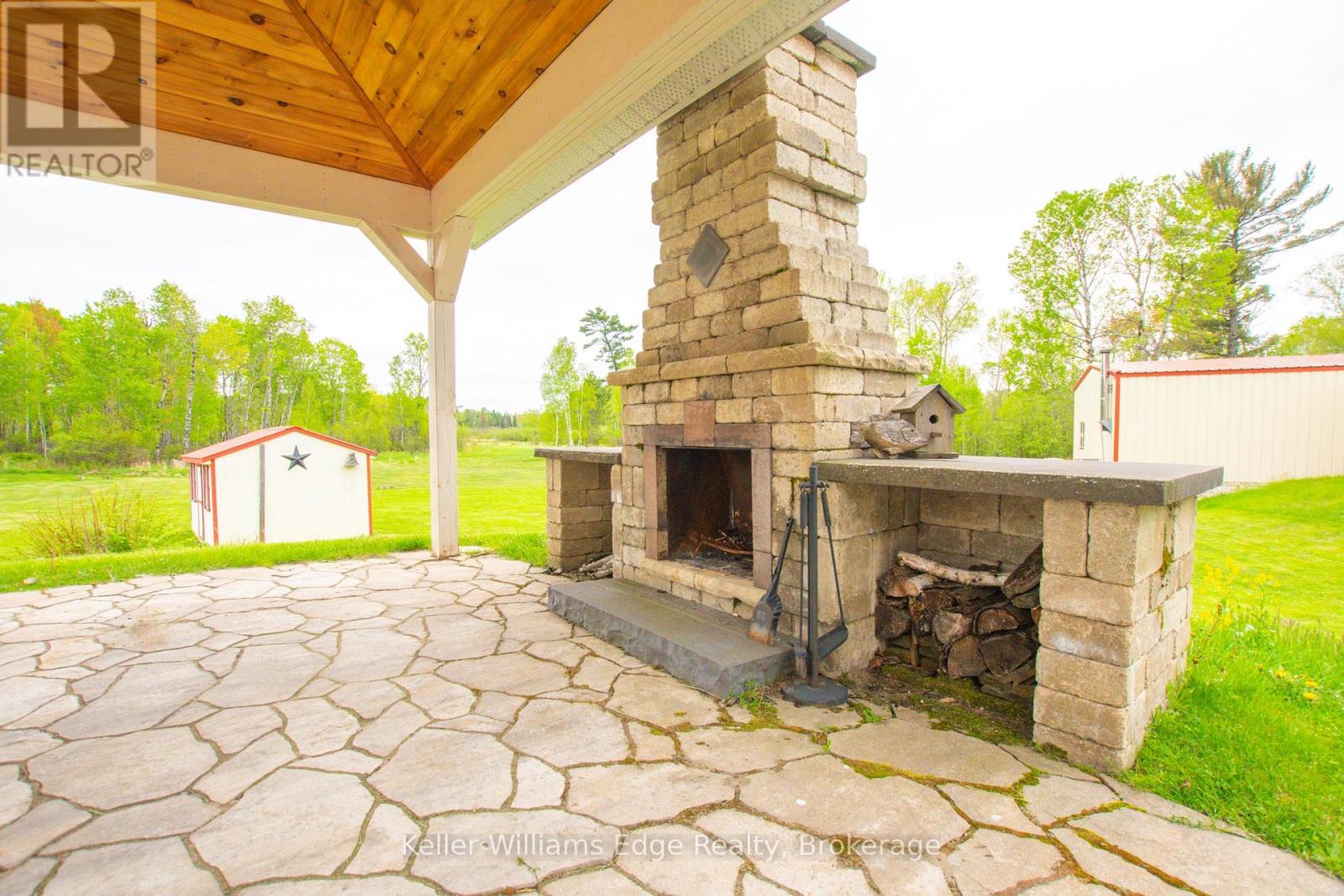 89 HILLS SIDING ROAD - Image 38