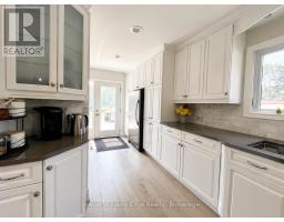 Kitchen - 89 Hills Siding Road, Callander, ON P0H1H0 Photo 15