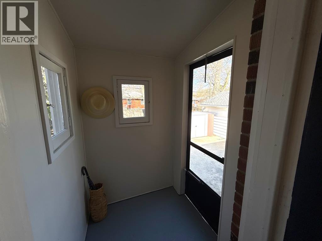 1203 Colborne ROAD - 14