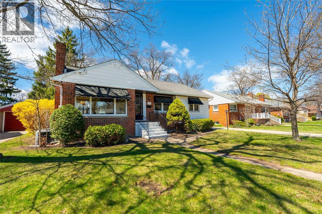 1203 Colborne ROAD - 2
