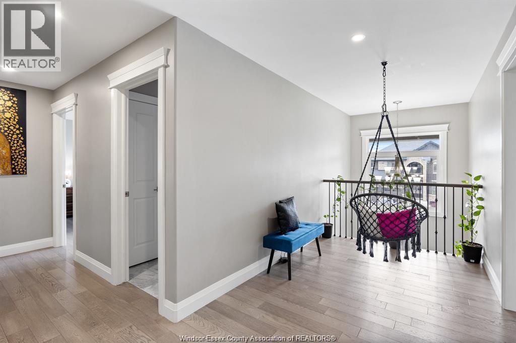 1389 HELSINKI STREET - 3
