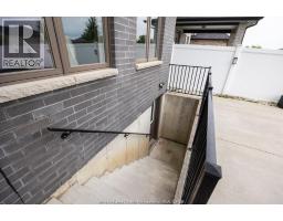1389 Helsinki Street, Windsor, ON N9G0B4 Photo 39