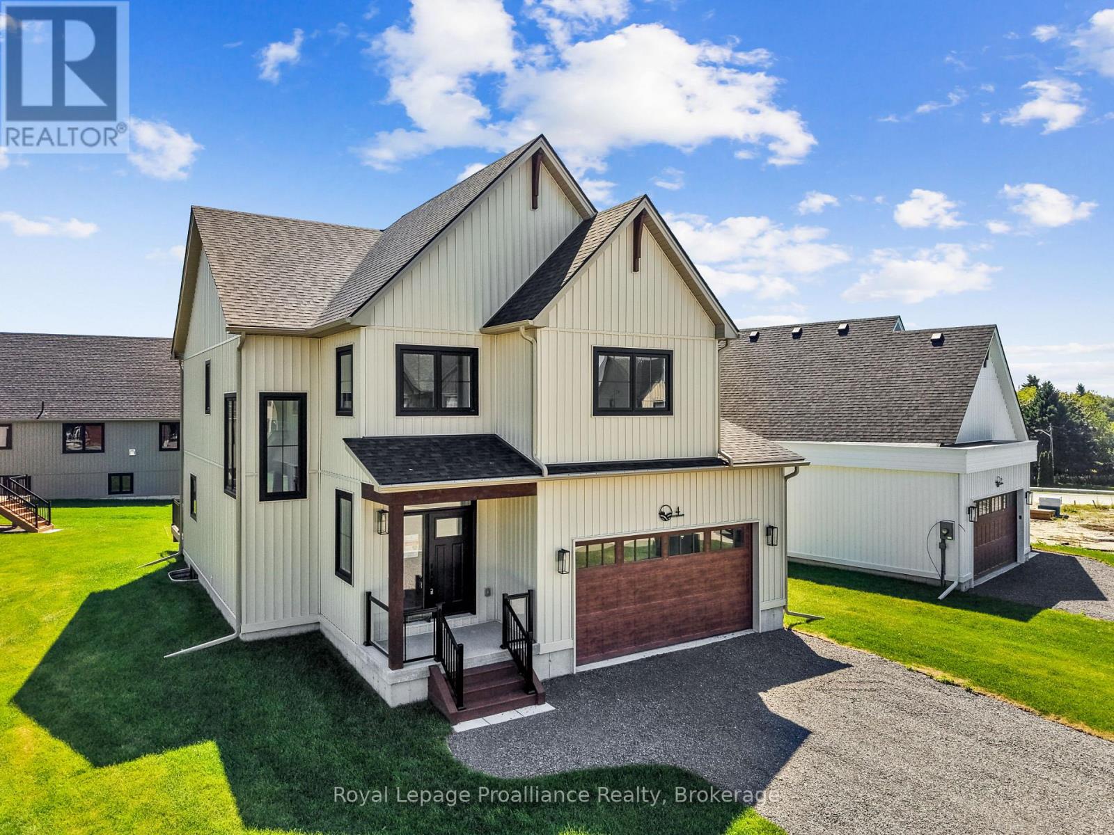 4 HOLLINGSWORTH STREET