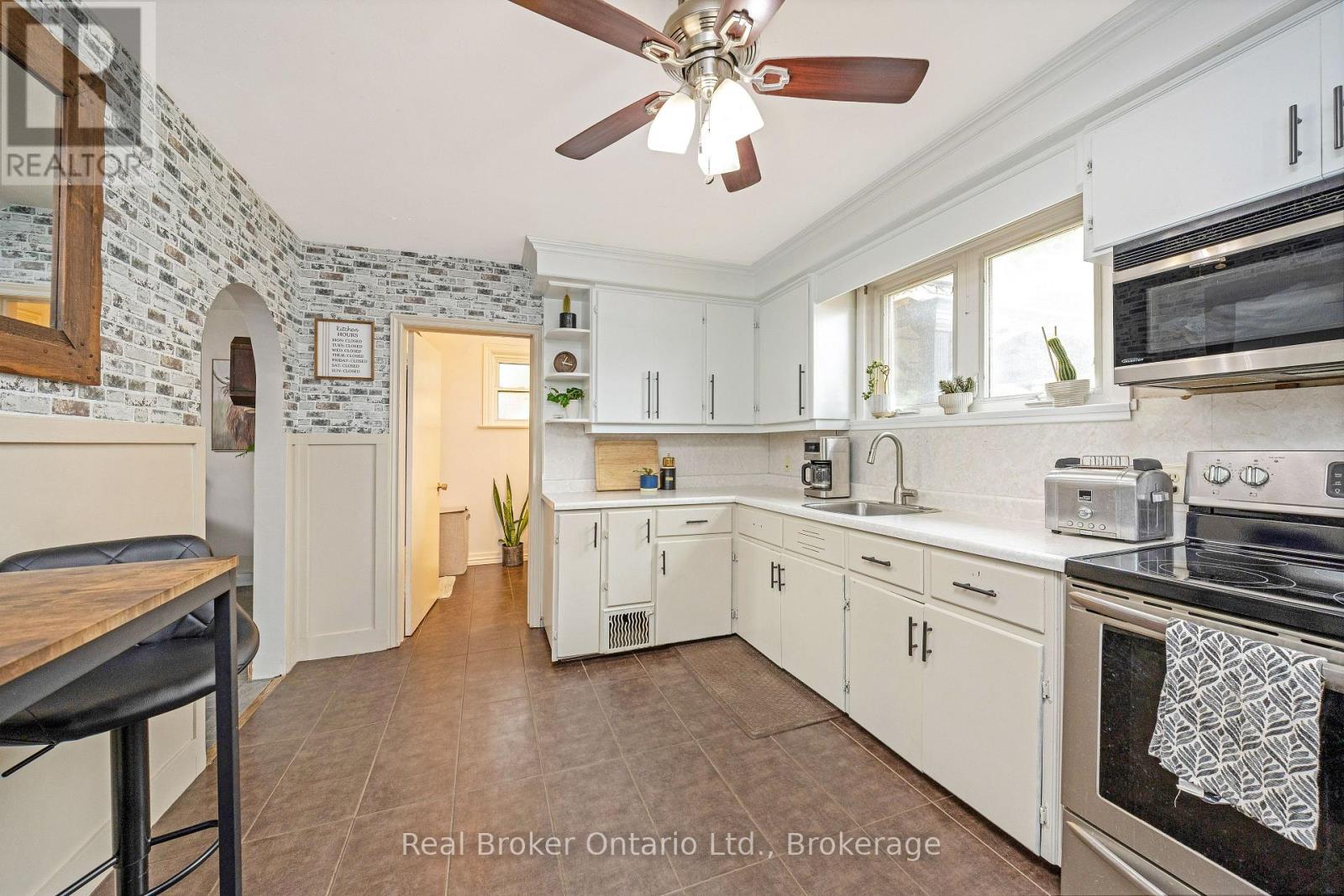 175 STEVENSON STREET S - 12