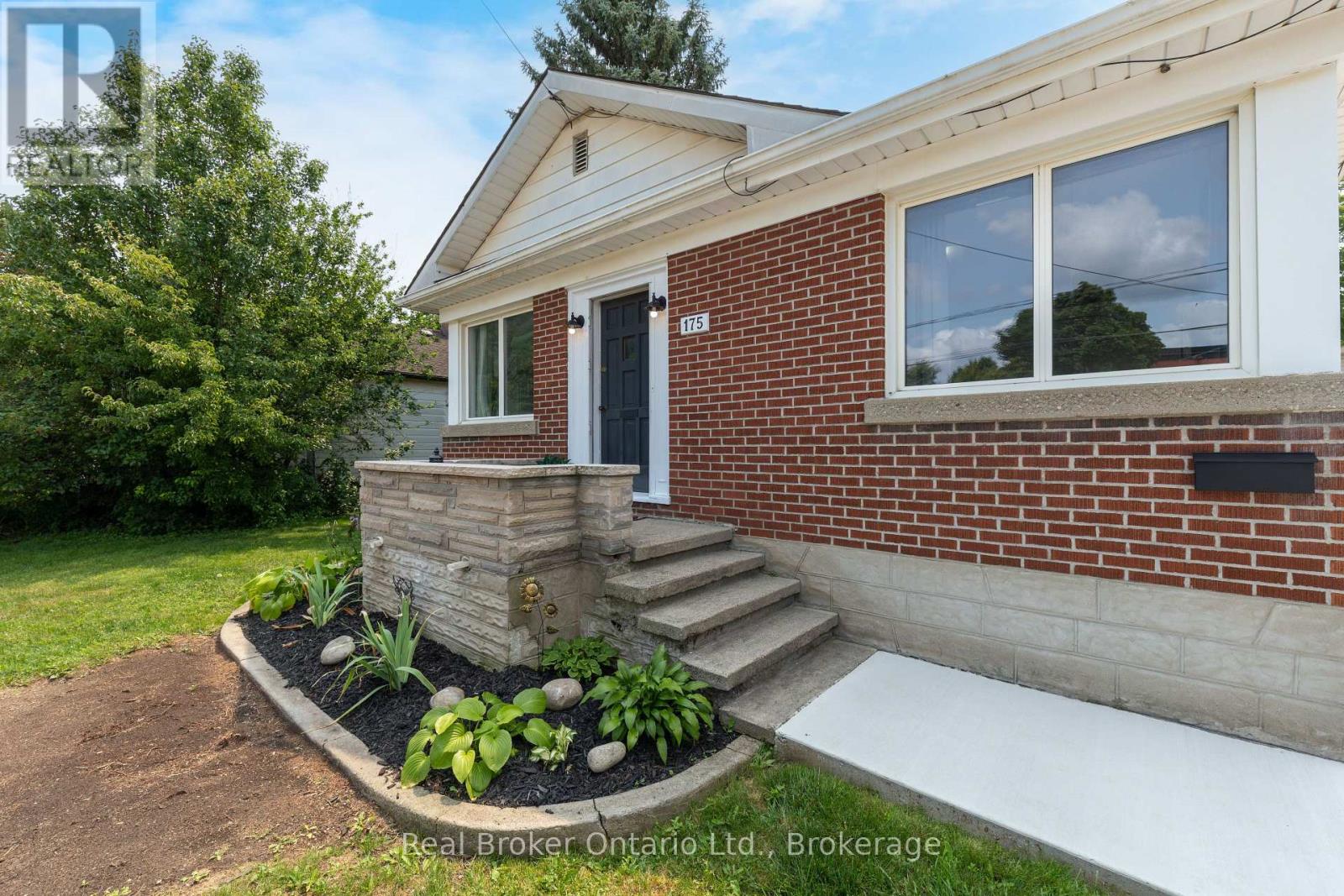 175 STEVENSON STREET S - 4