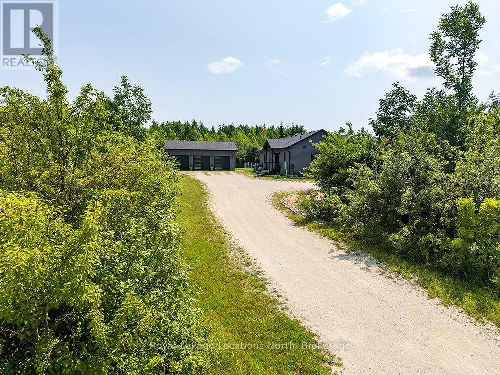217 ST VINCENT CRESCENT - Image 3