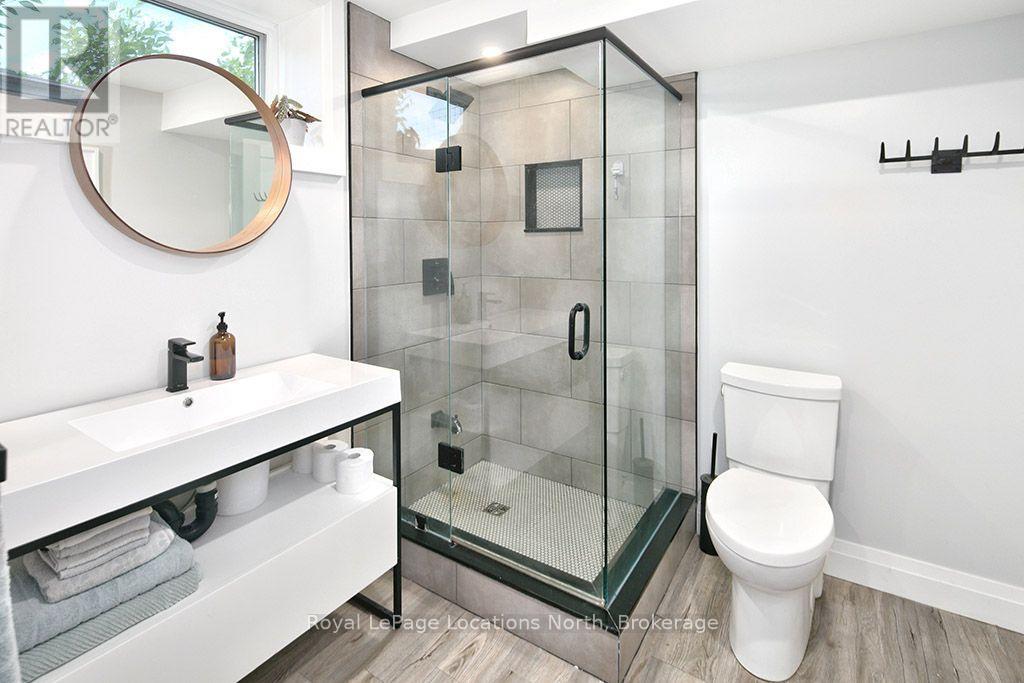 217 ST VINCENT CRESCENT - Image 30