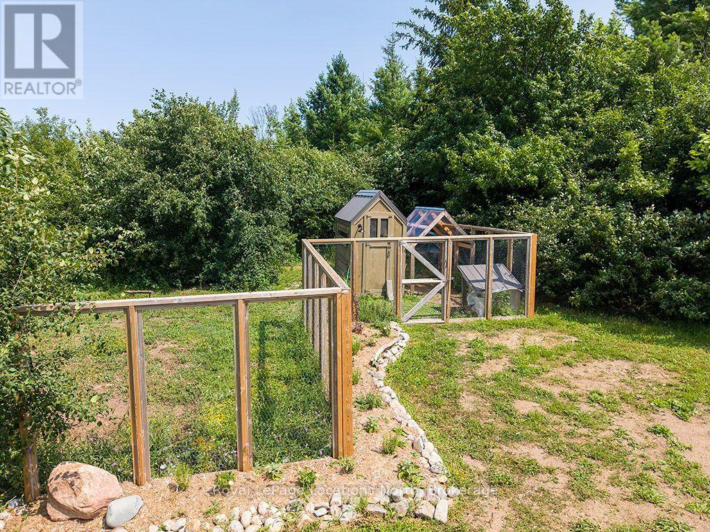 217 ST VINCENT CRESCENT - Image 41