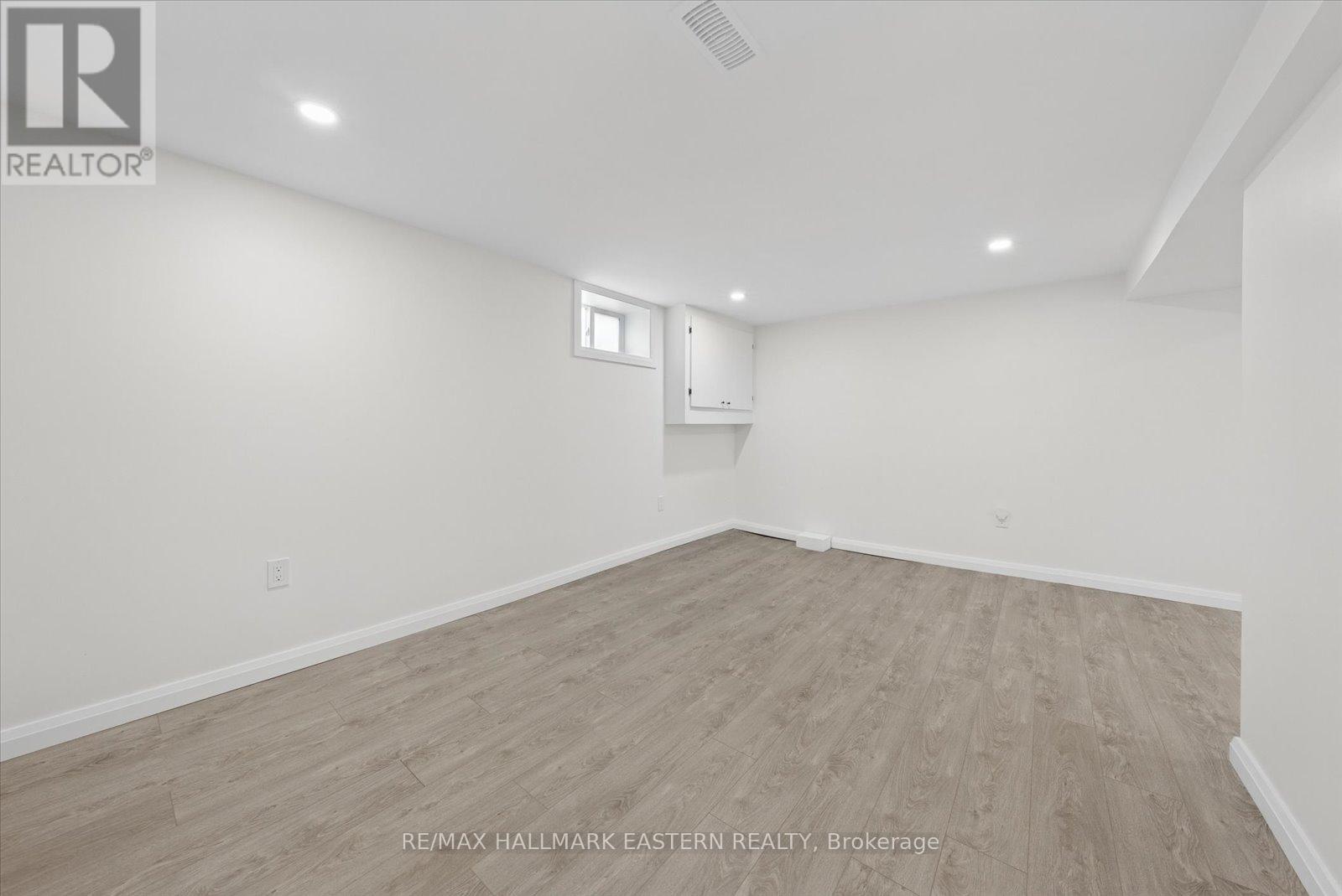 590 DOUGLAS AVENUE - 23