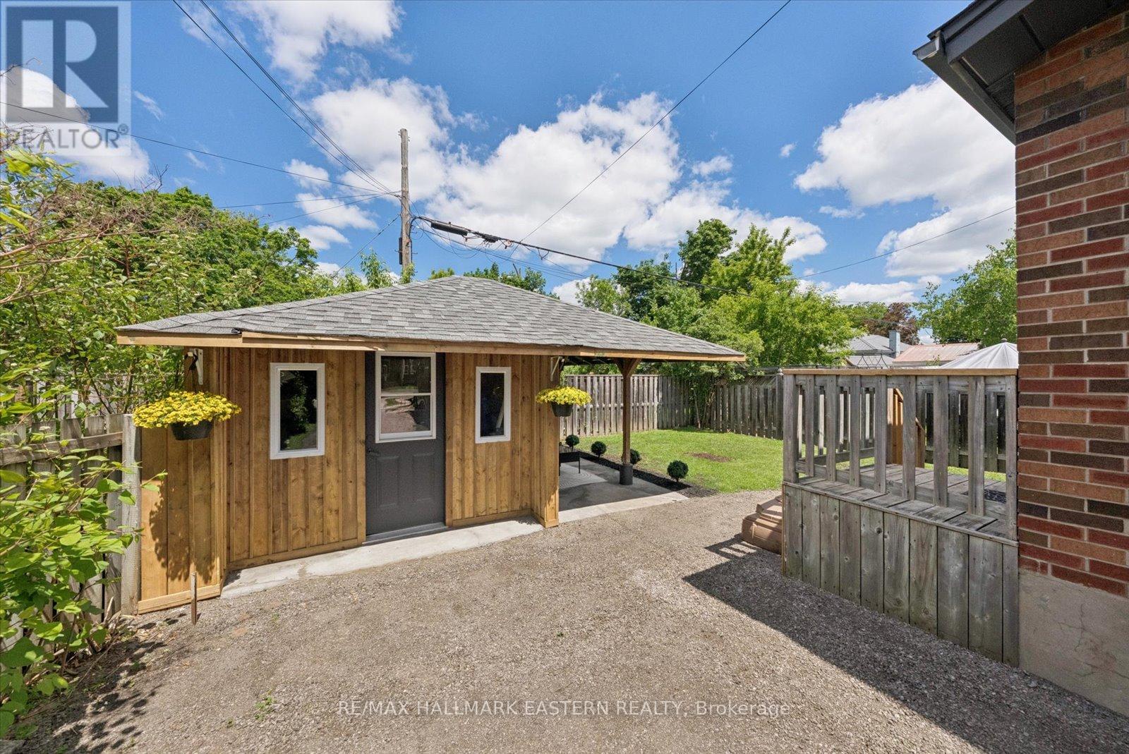 590 DOUGLAS AVENUE - 27