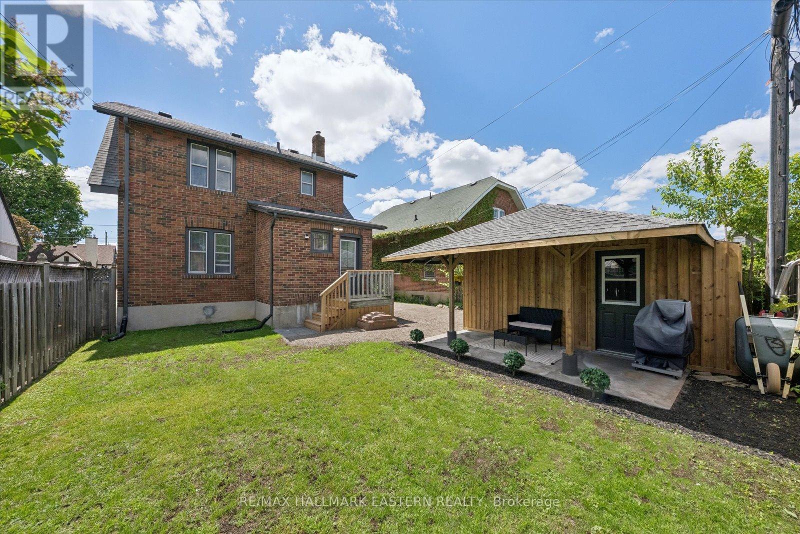 590 DOUGLAS AVENUE - 29