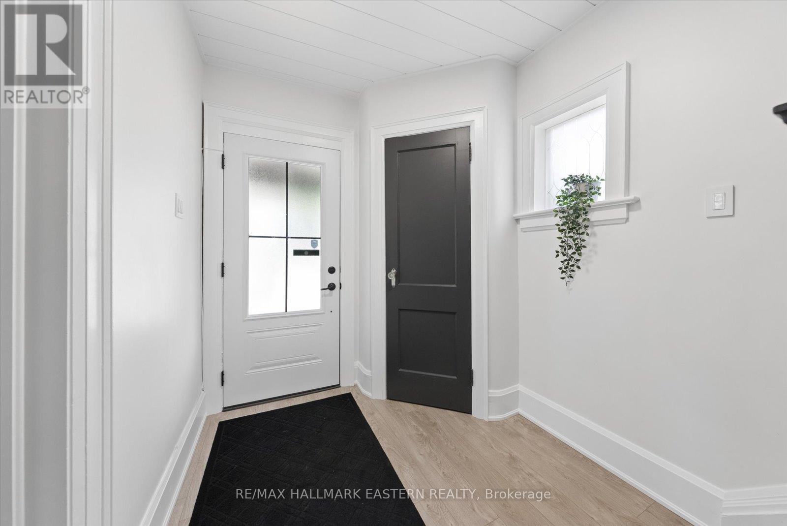 590 DOUGLAS AVENUE - Image 4