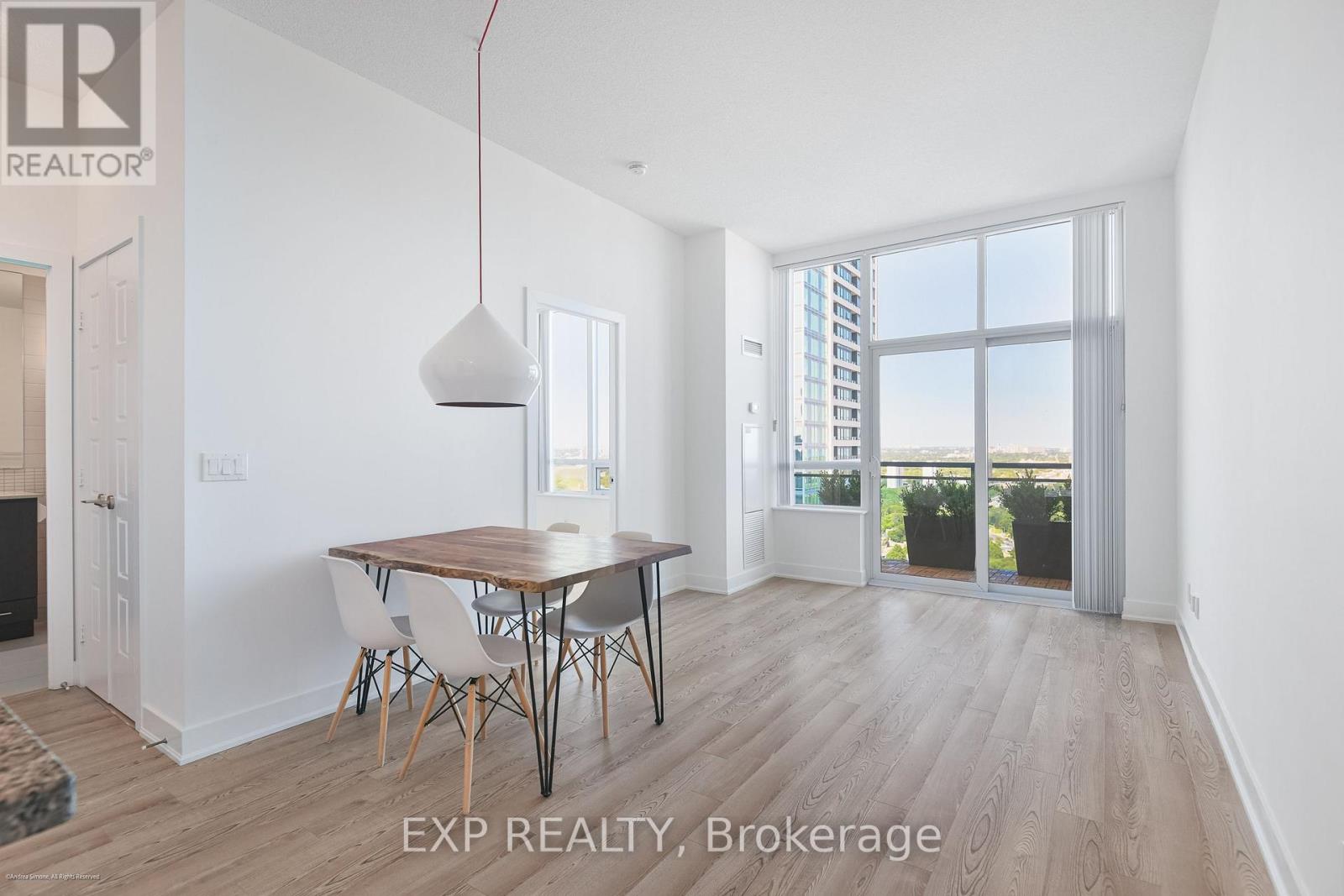 #PH2 28 LINDEN STREET - 13