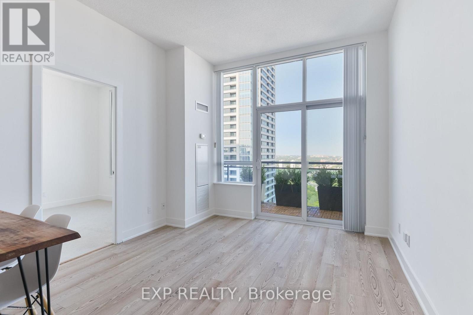 #PH2 28 LINDEN STREET - 15