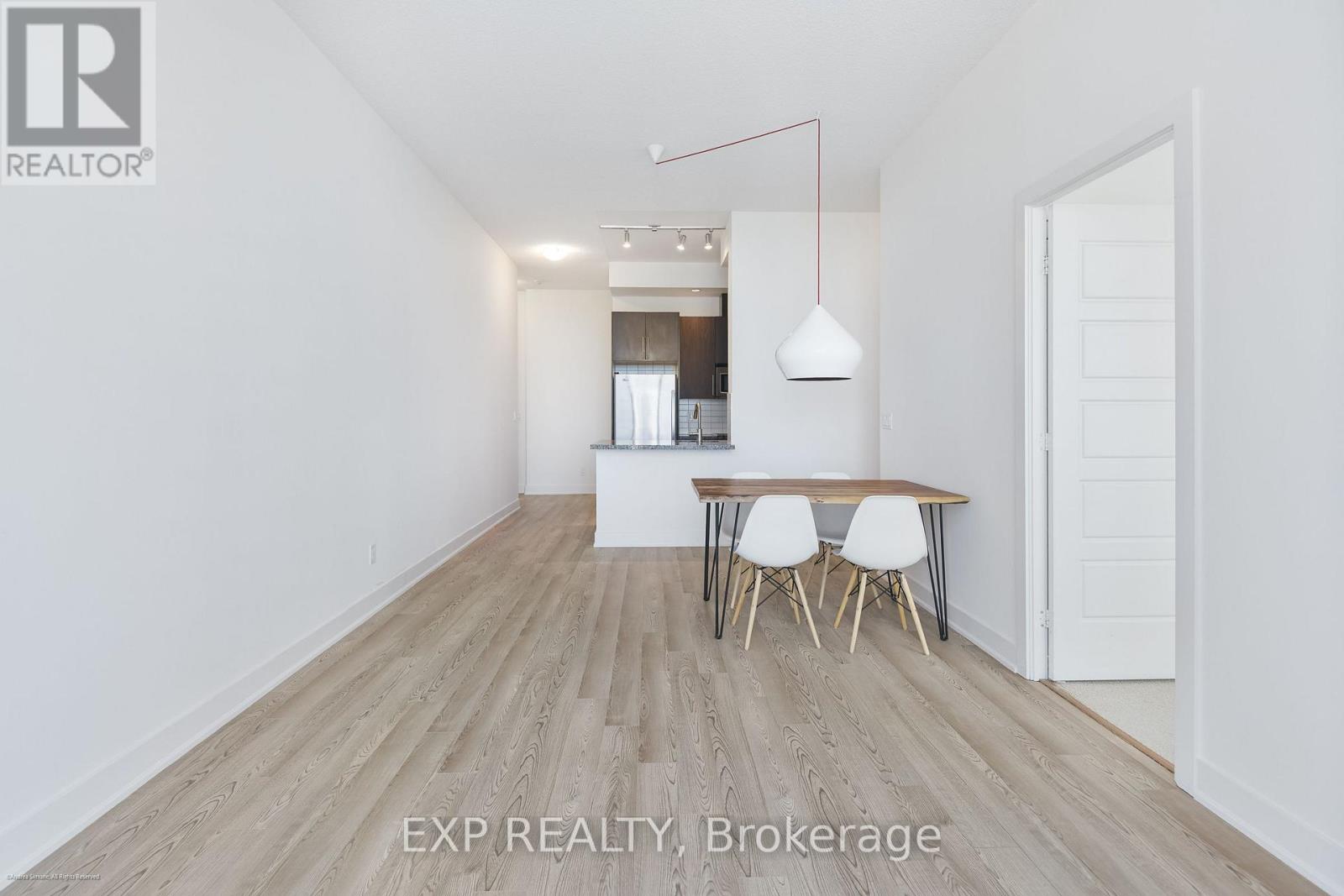 #PH2 28 LINDEN STREET - 19